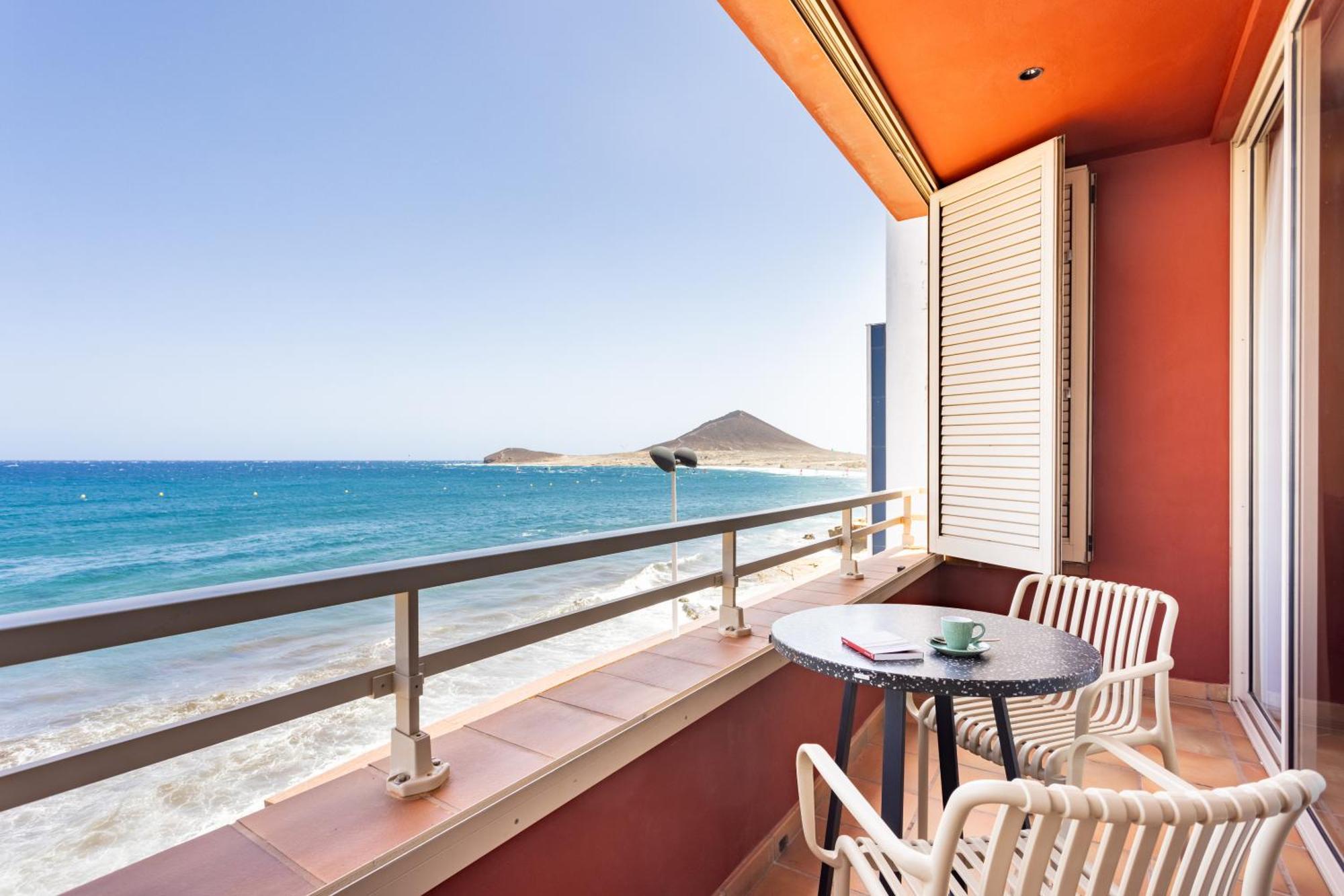 Amazing Beachfront Property Casa Corina I Эль-Медано Экстерьер фото
