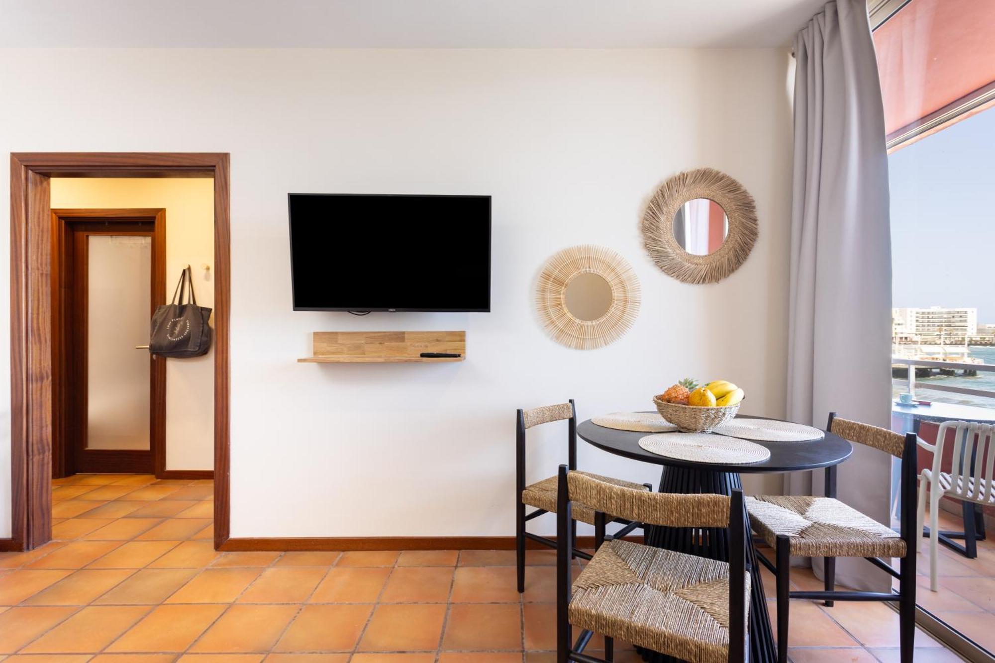 Amazing Beachfront Property Casa Corina I Эль-Медано Экстерьер фото